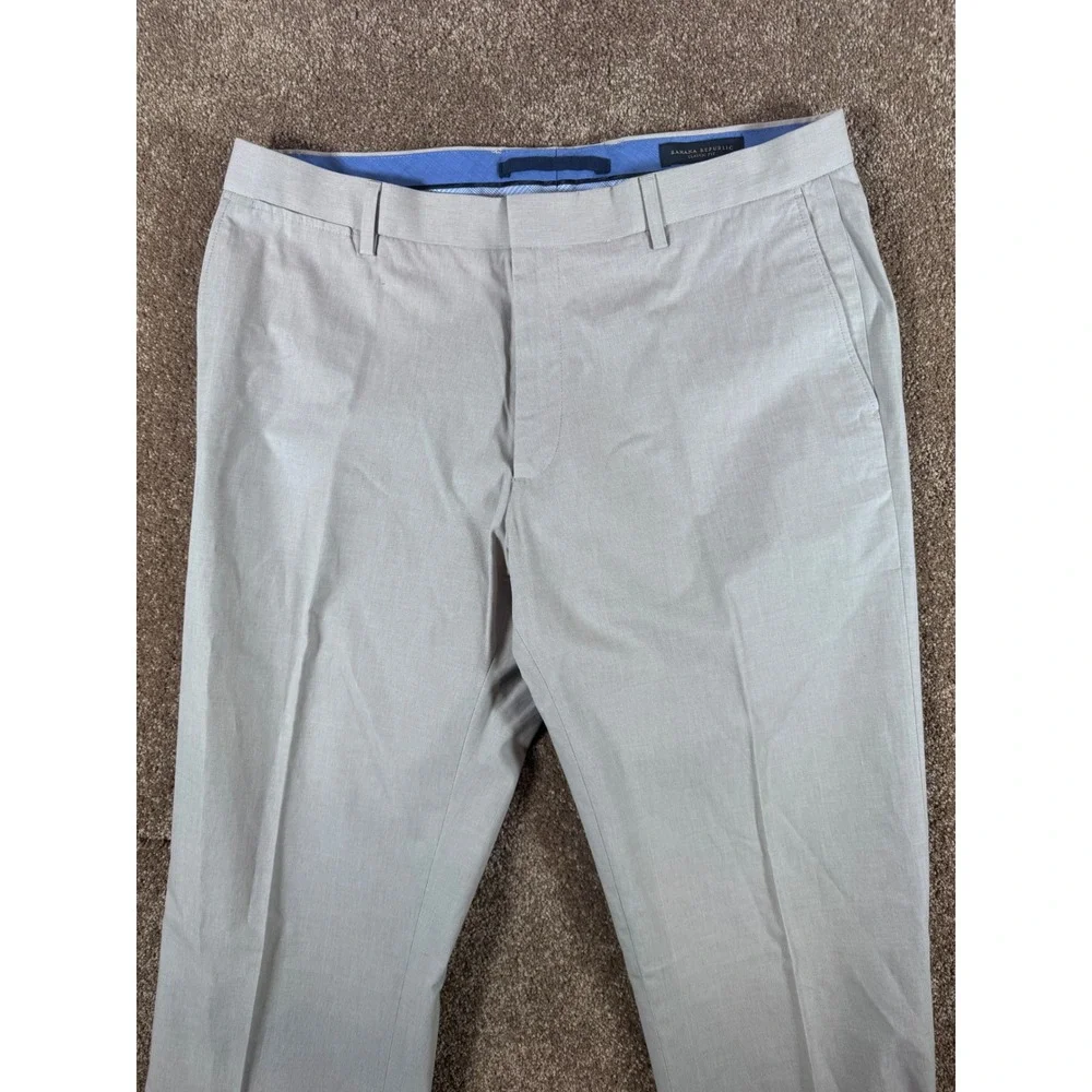 Banana Republic Classic Fit Light Gray Dress Pants‎ Men's Size 34x34